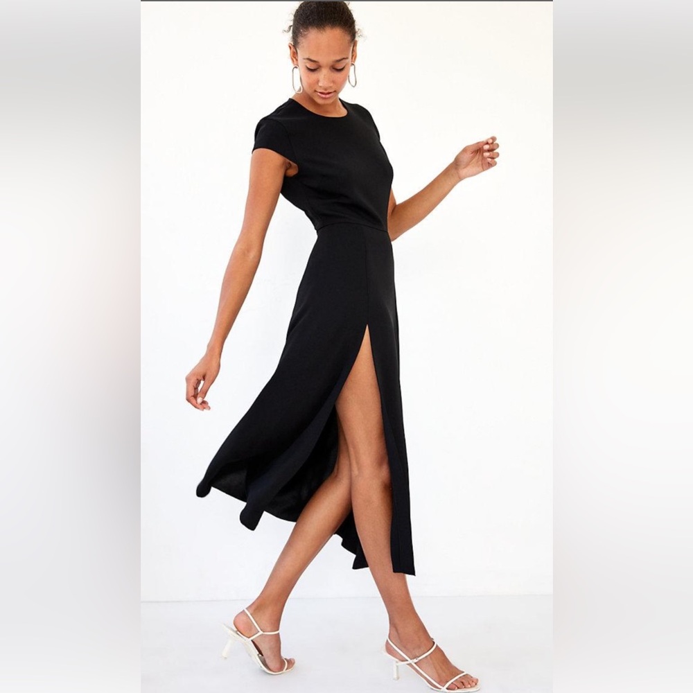 Aritzia Babaton Hampton navy midi dress NWOT size 0